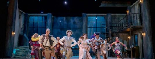 BRIAN ISAAC PHILLIPS: STRANGER IN A STRANGE LAND – CELEBRATED US THEATRE DIRECTOR BRINGS TWELFTH NIGHT TO PRAGUE & DIVADLO BEZ ZABRADLI